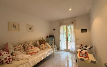 Property slide 24
