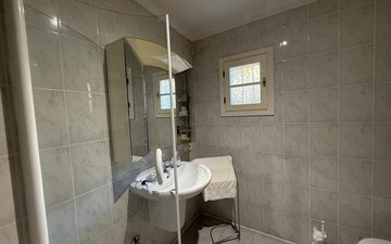 Property slide 22
