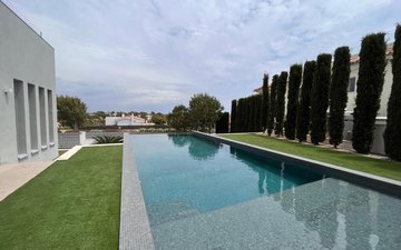 Property slide 19