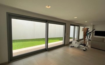 Property slide 34