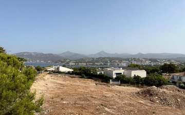 Property slide 46