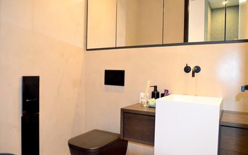 Property slide 17
