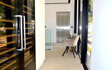 Property slide 20