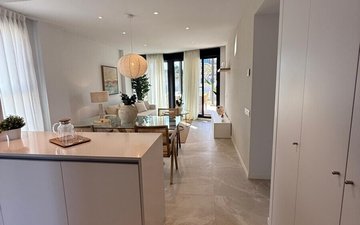 Property slide 21