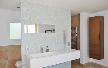 Property slide 27