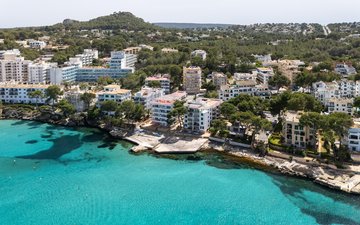 Property slide 24