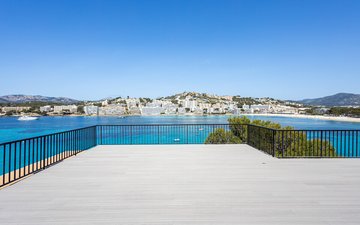 Property slide 18