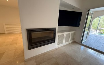 Property slide 10