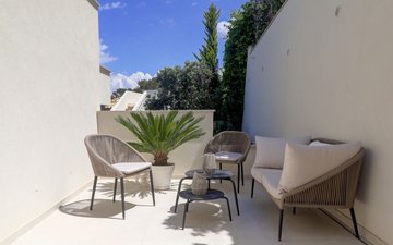 Property slide 18