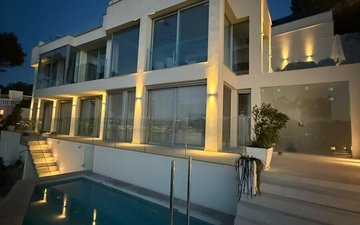 Property slide 22