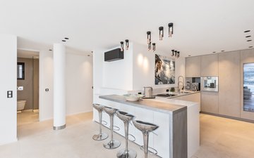 Property slide 24