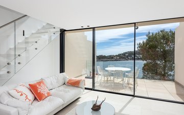 Property slide 19