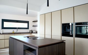 Property slide 9