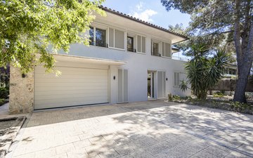 Property slide 34