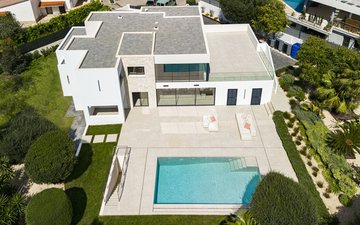 Property slide 34