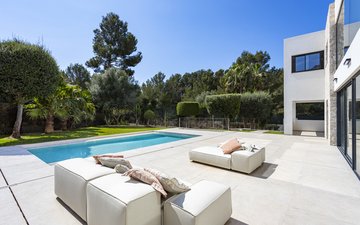 Property slide 4