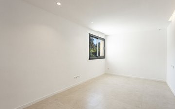Property slide 27