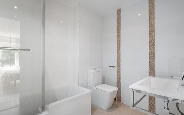 Property slide 21