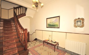 Property slide 20