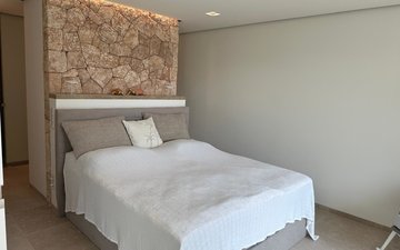 Property slide 21