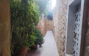 Property slide 39