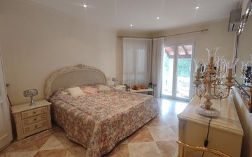 Property slide 16