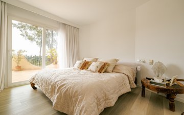 Property slide 8