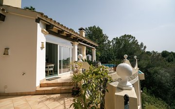 Property slide 4