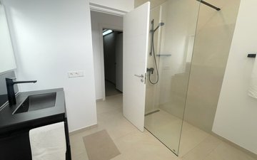 Property slide 50