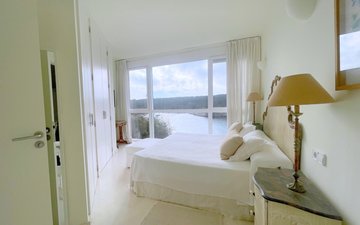 Property slide 20