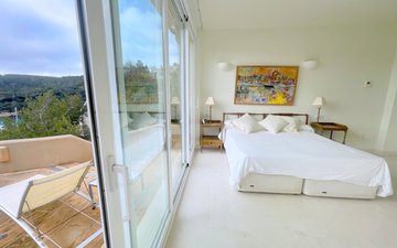 Property slide 34