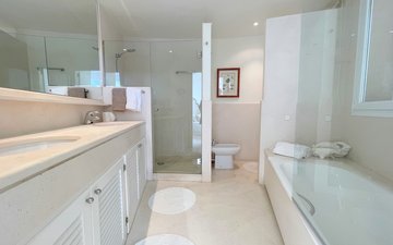 Property slide 21