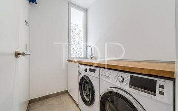 Property slide 18