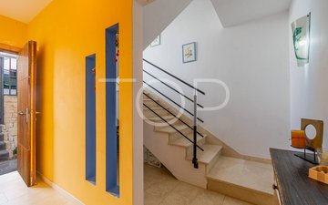 Property slide 14