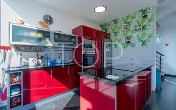 Property slide 8