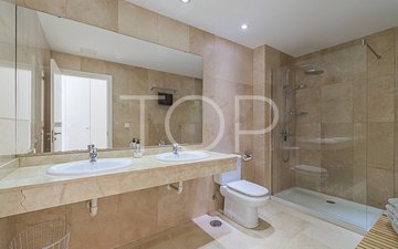 Property slide 14