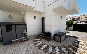 Property slide 21