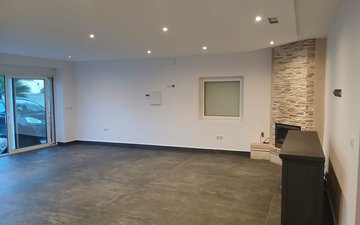 Property slide 31