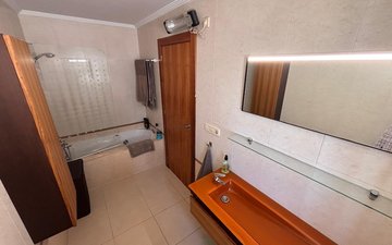 Property slide 14