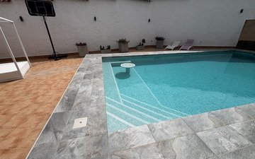 Property slide 17