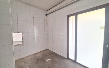 Property slide 22