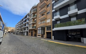 Property slide 19
