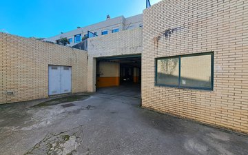 Property slide 21