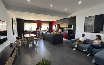 Property slide 10
