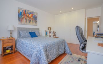 Property slide 21