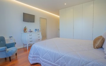 Property slide 23