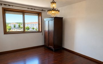 Property slide 8