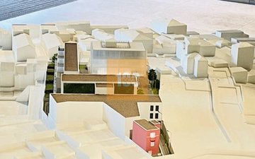 Property slide 18