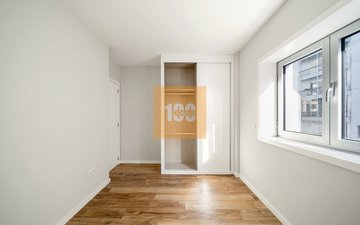 Property slide 31