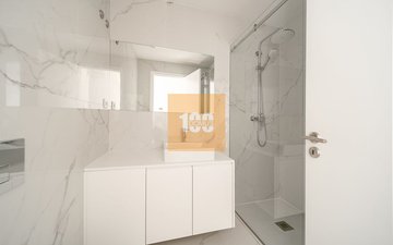 Property slide 40